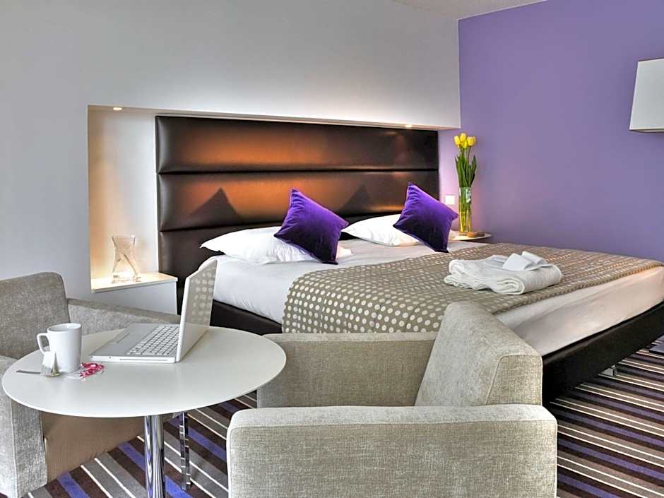 Mercure Nice Promenade Des Anglais