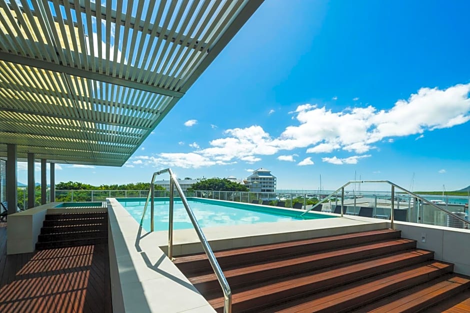 The Sebel Cairns Harbour Lights