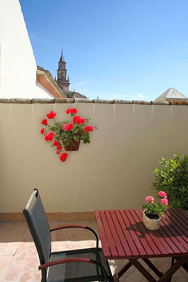 Alcazar De La Reina Hotel