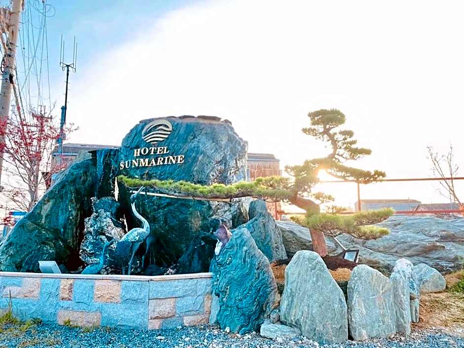 Hotel Sunmarine