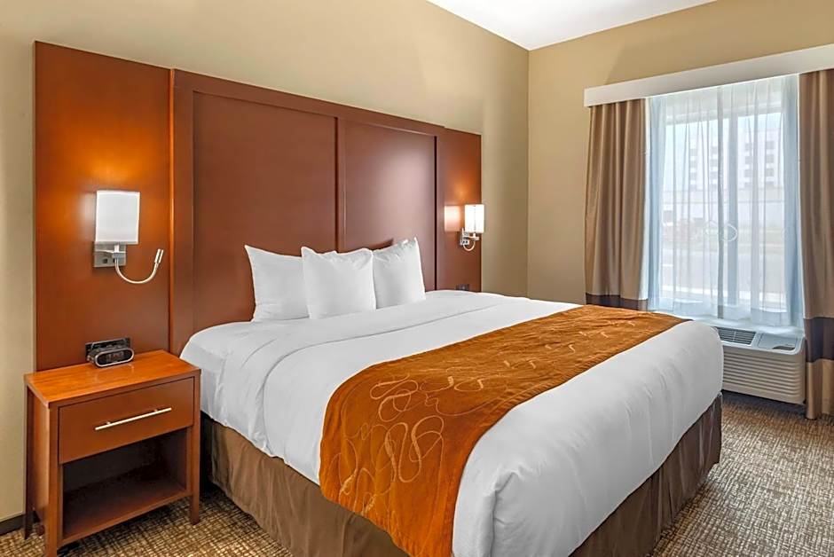 Comfort Suites Midland West