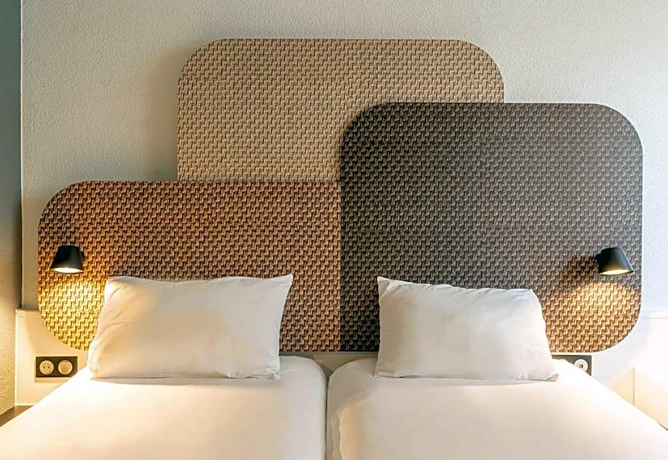 B&B HOTEL Chartres Centre Cathédrale 3 étoiles