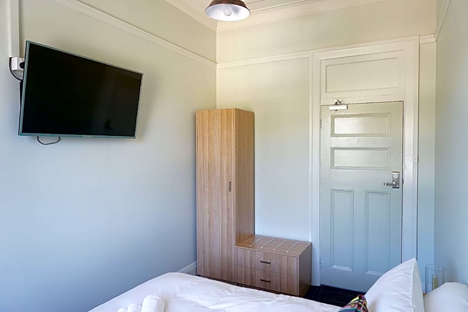 Rosehill Hotel