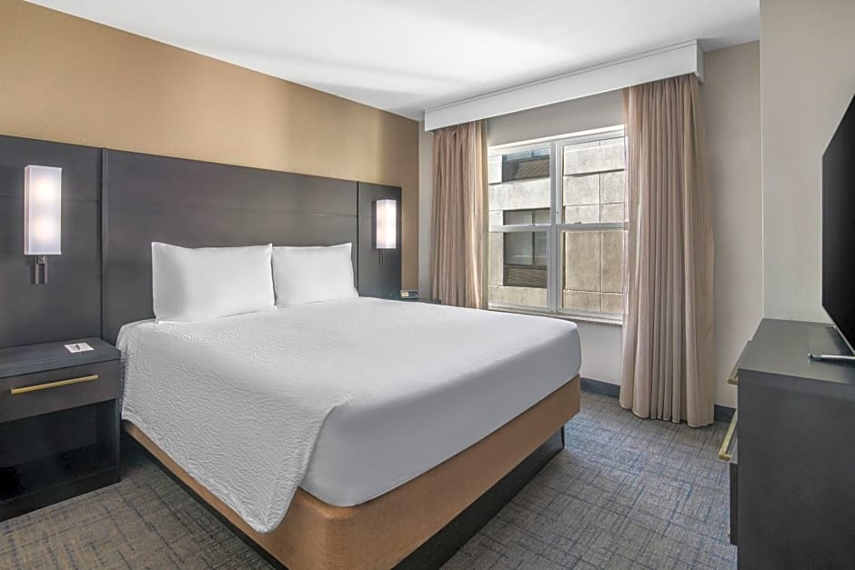 Residence Inn by Marriott Phoenix Glendale Sports & Entertainment District