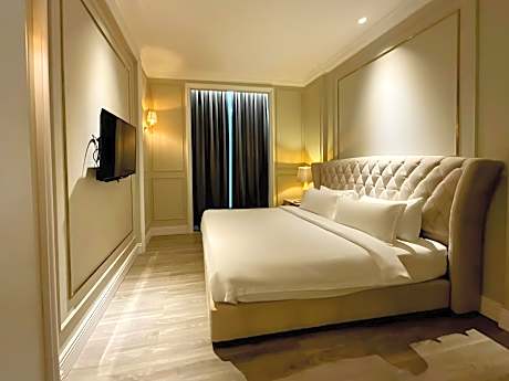 Three-Bedroom Suite