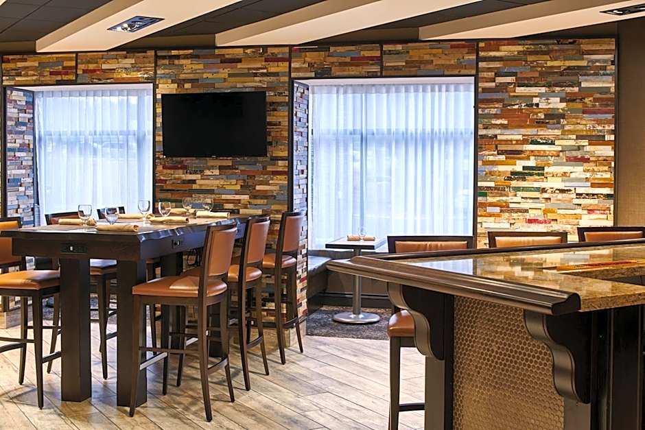 DoubleTree by Hilton Raleigh Crabtree Valley, NC