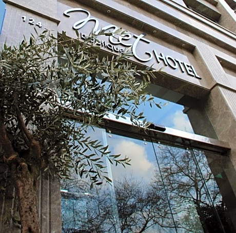 Met Boutique Hotel