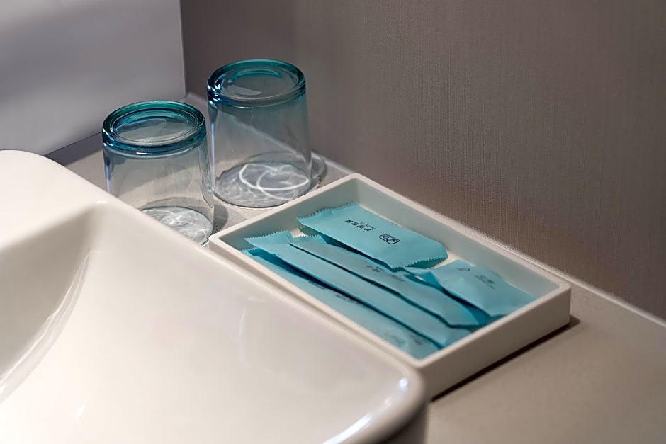 Holiday Inn Express Yinchuan Yuehai By IHG