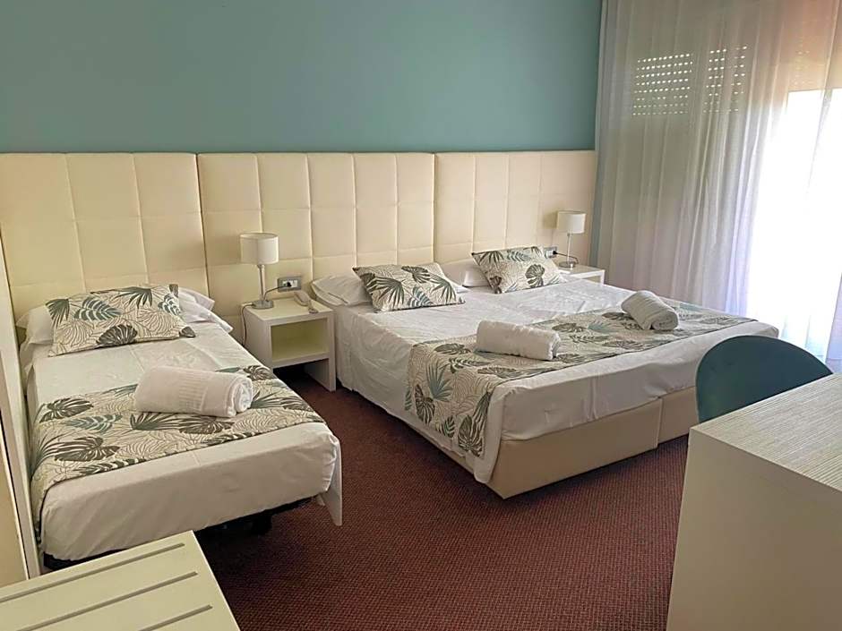 Hotel Eros