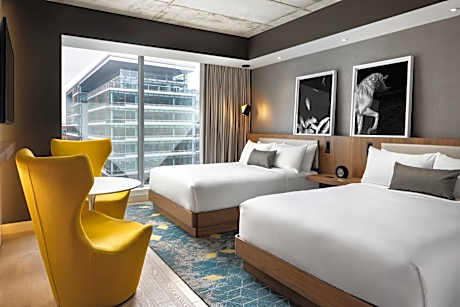 Halo Queen Room with Two Queen Beds and Pool View