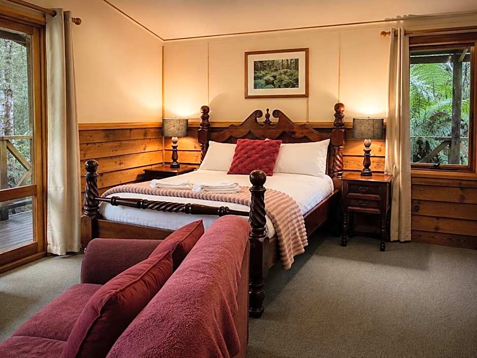 Cradle forest inn