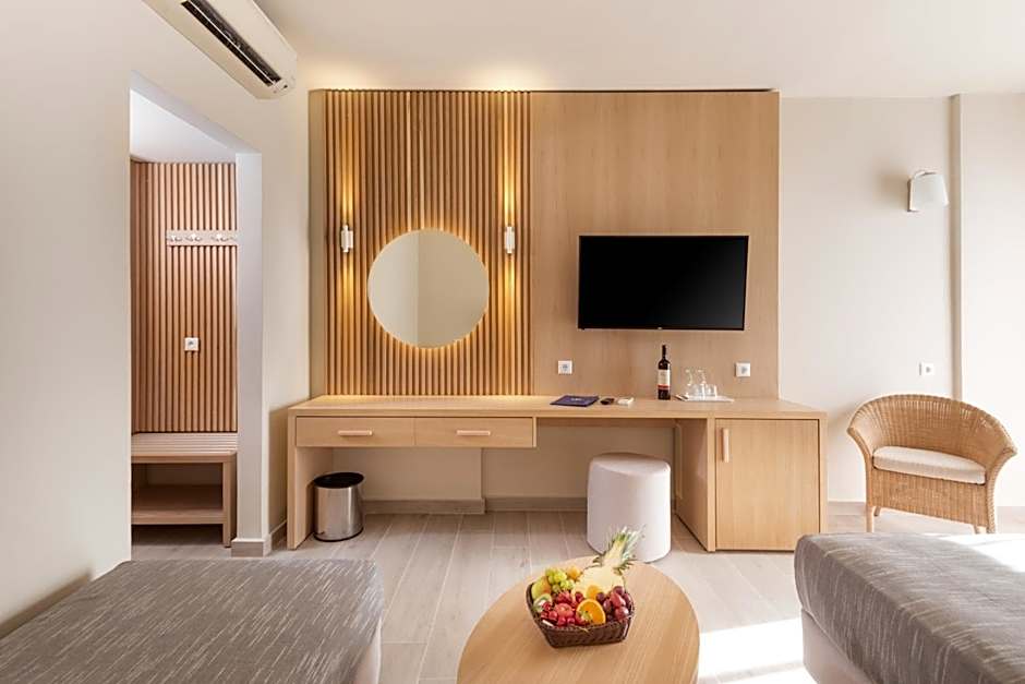 Photo 1 of 6 of Twin Room with Terrace