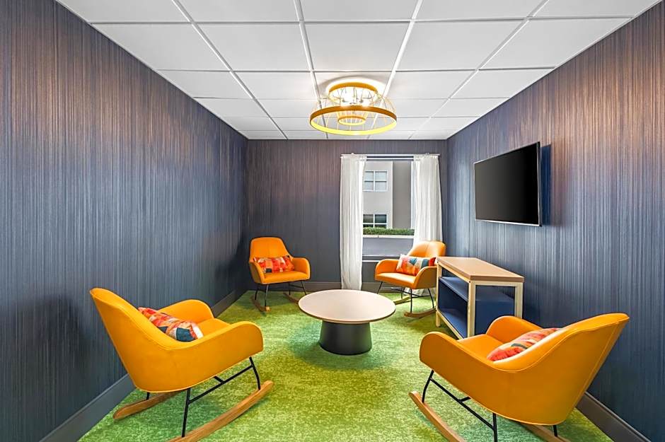 Spark by Hilton Alpharetta Roswell