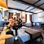 Hotel Holland House Old Town
