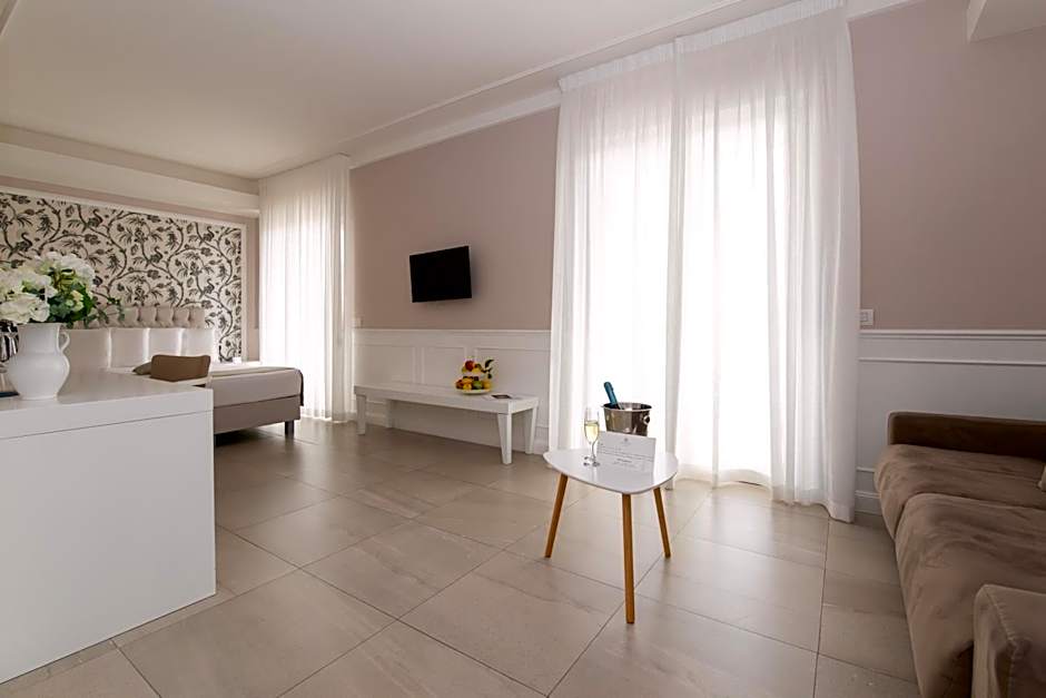 Bianco Riccio Suite Hotel