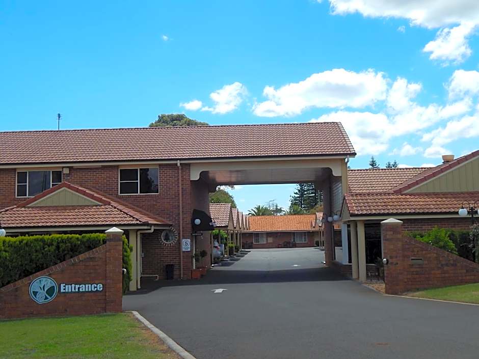 Cotswold Motor Inn