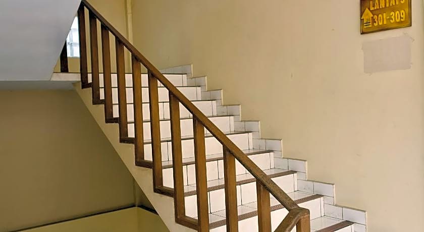 OYO 91417 Garuda Setia Hotel