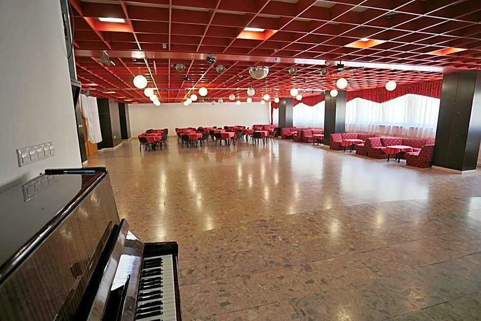 Hotel SOREA ĽUBOVŇA