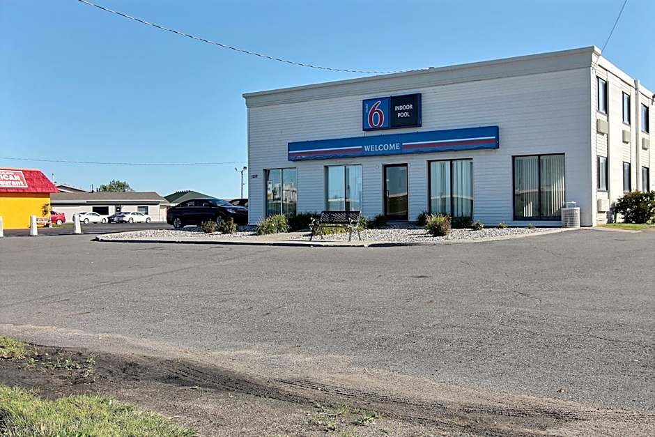 Motel 6-Fargo, ND - West Acres - North Fargo
