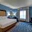 Holiday Inn Express and Suites Edwardsville By IHG