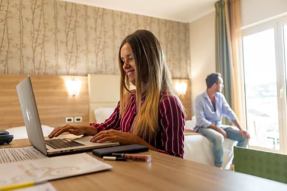 Hotel Prestige