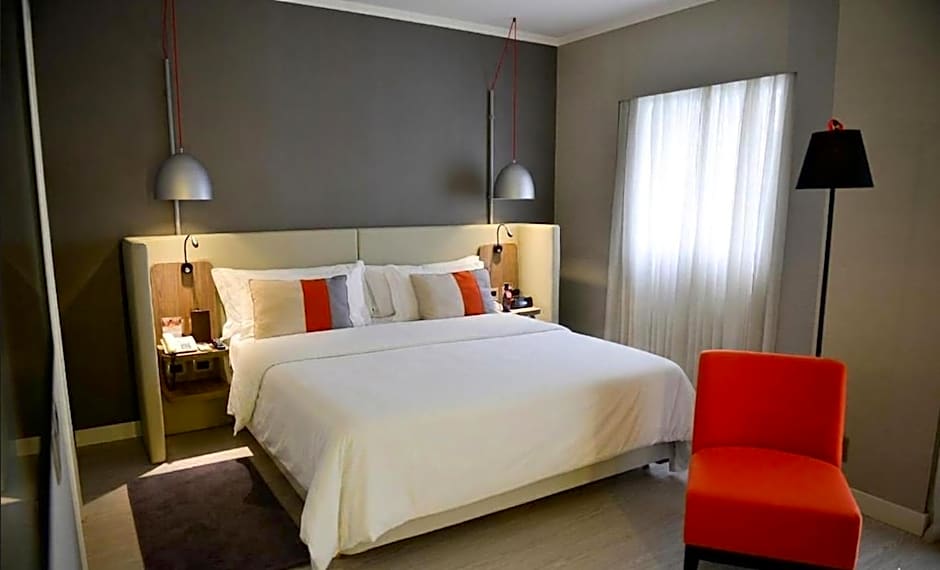 Clarion Faria Lima