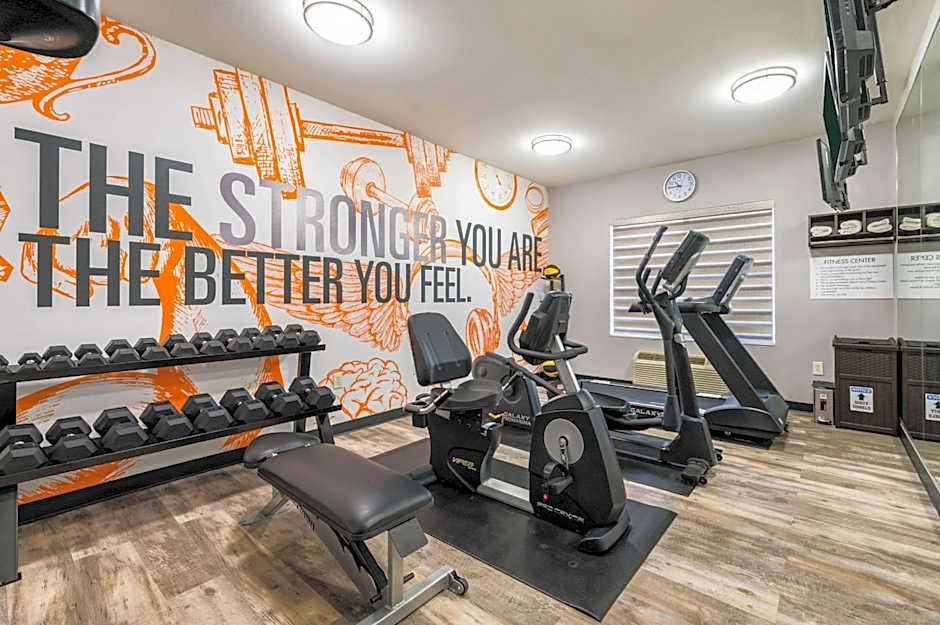 Clarion Pointe Madison-Huntsville