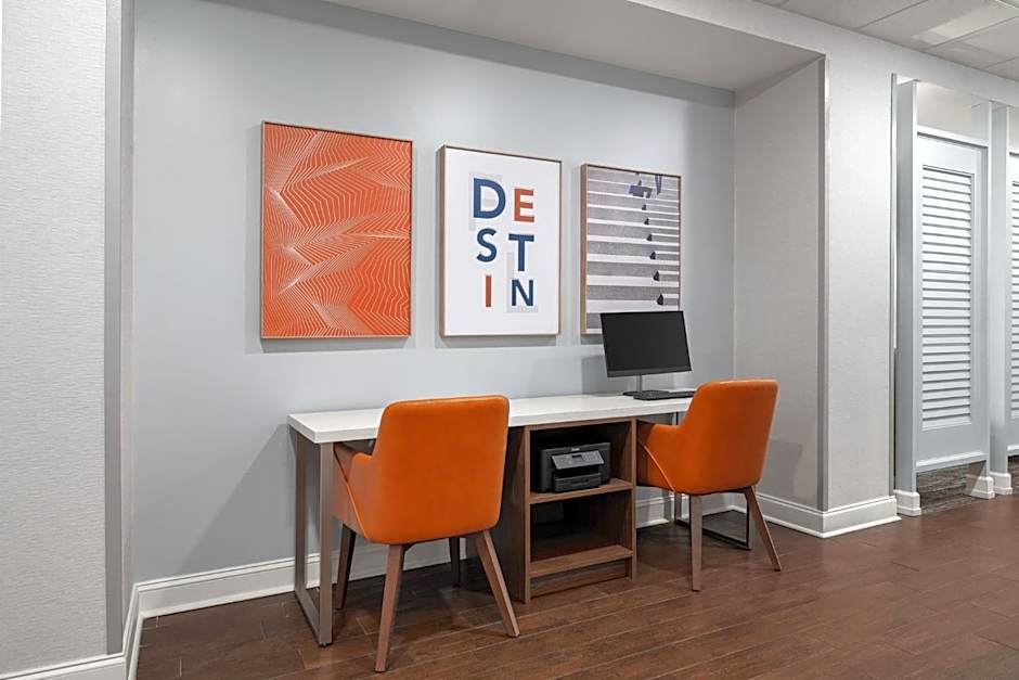 Holiday Inn Express & Suites Destin - Miramar Beach By IHG