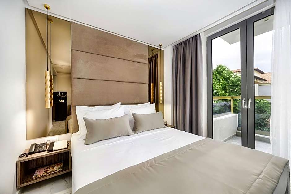 Evitel Luxury Living