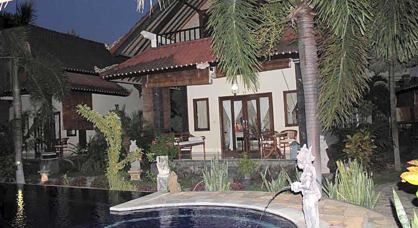 Tradisi Beach Front Villas