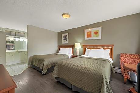 Double Room with Two Double Beds - Non-Smoking