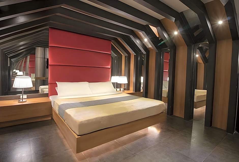 Victoria Court San Fernando - Pampanga