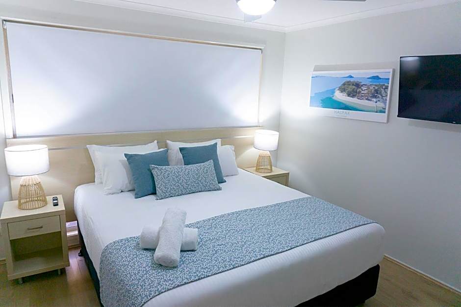 Halifax Holiday Park