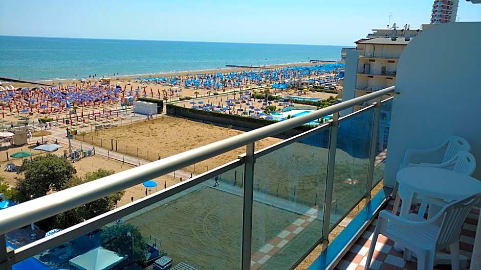 Hotel La Brezza frontemare