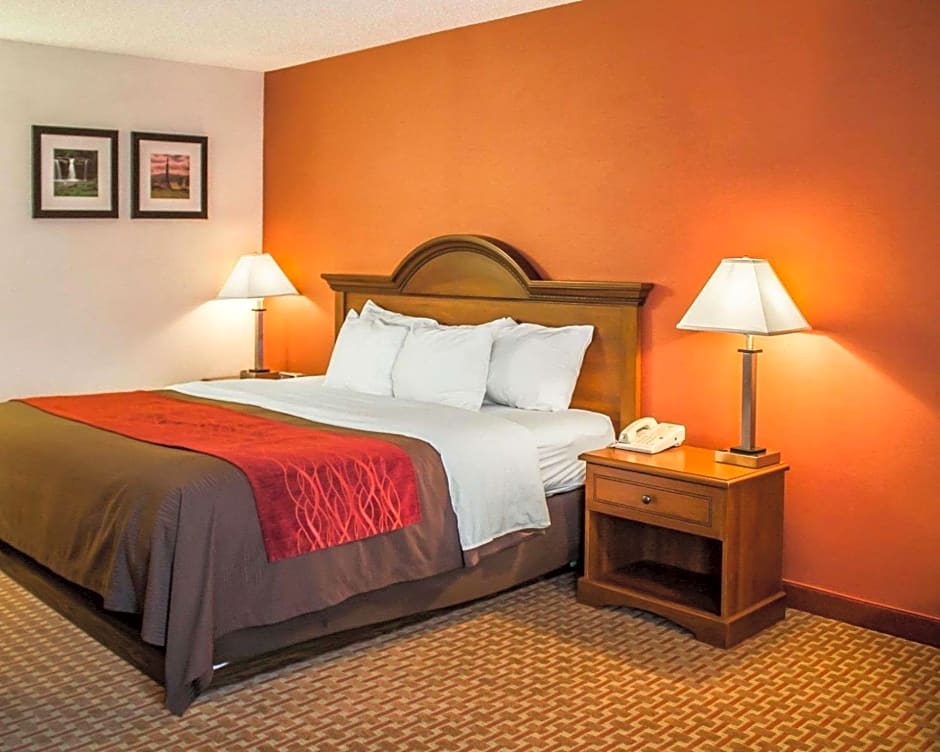 Quality Inn East Liverpool - Calcutta