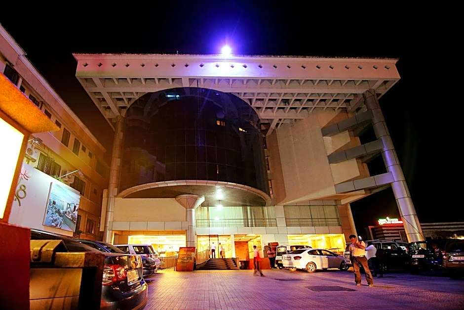 Lotus8 A'part Hotels Kochi Airport – Ernakulam, NE