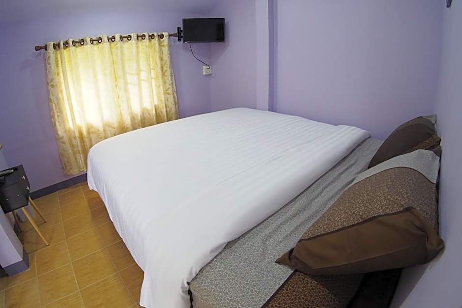 Pan Din Boutique Guest House