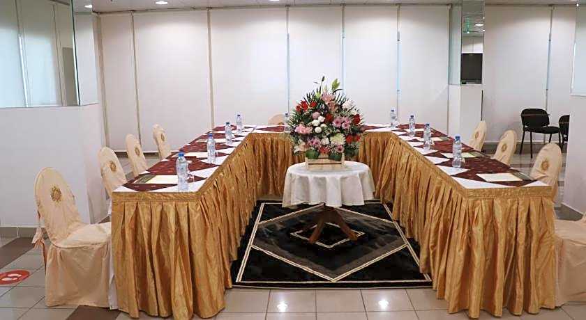 Spark Residence Deluxe Hotel Apartment