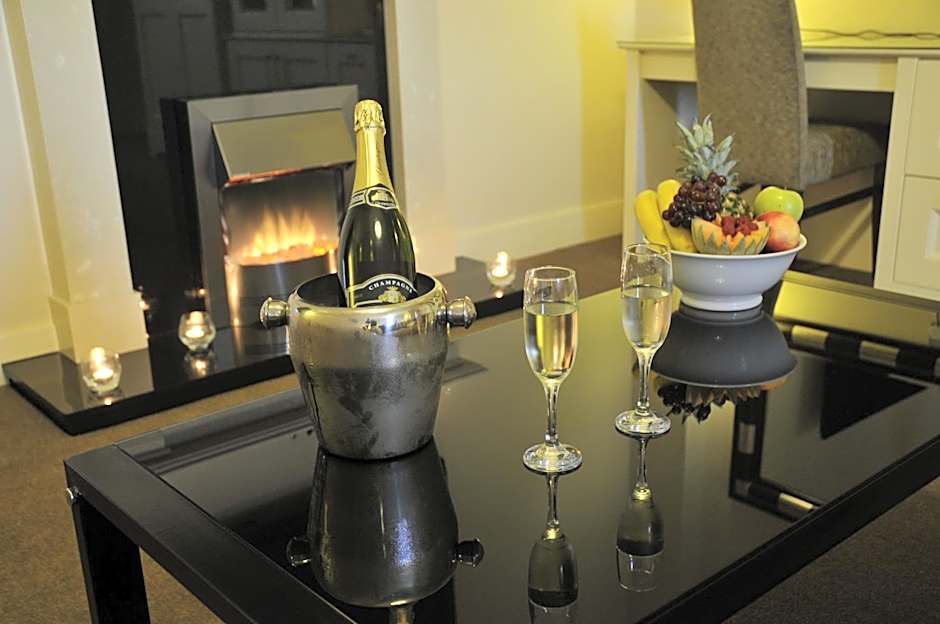 The Shirley Arms Hotel