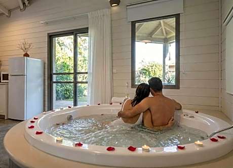 Nir David Country Lodge