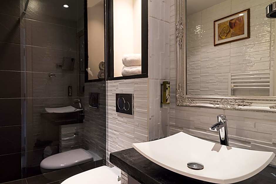 Mas des Romarins, The Originals Relais