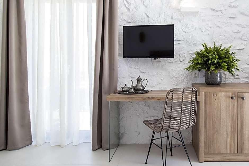 Ftelia Bay Boutique Hotel