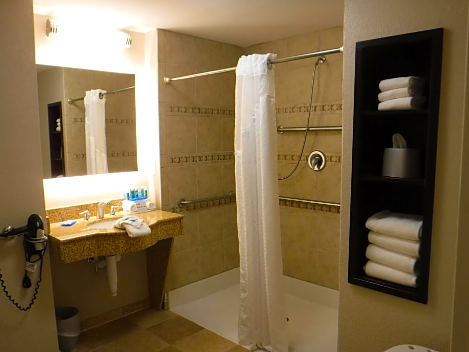 Holiday Inn Express West Jefferson, an IHG Hotel