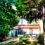 Au Saint Roch - Hôtel et Jardin