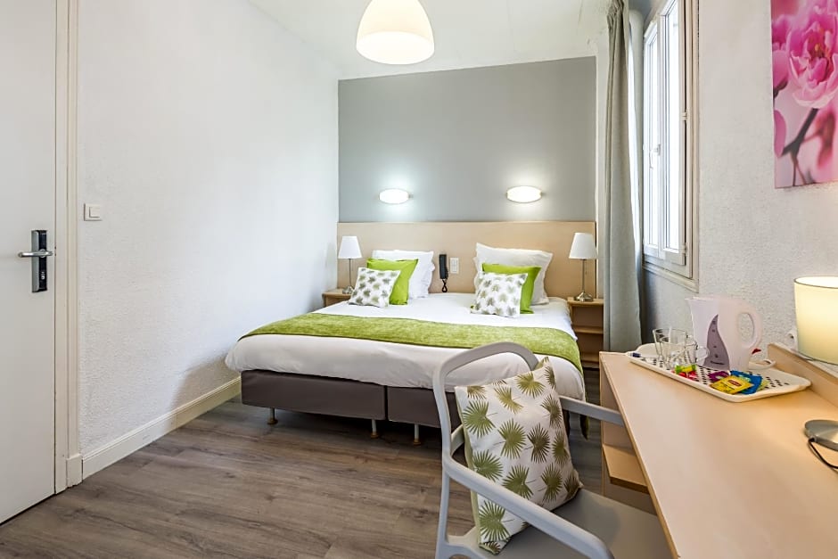 Notre Dame De France