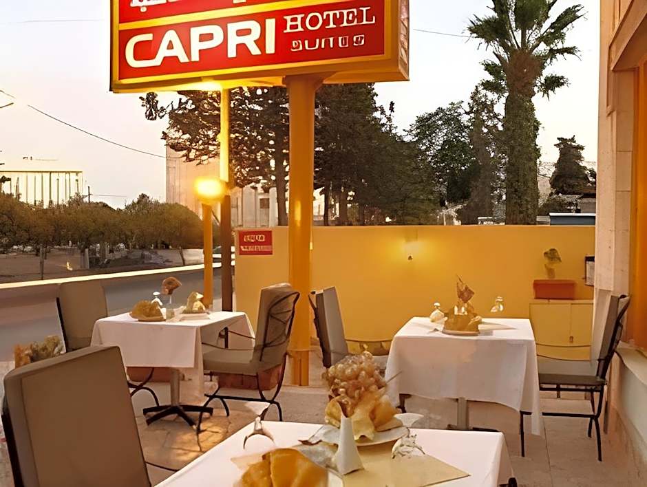 Capri Hotel Suites