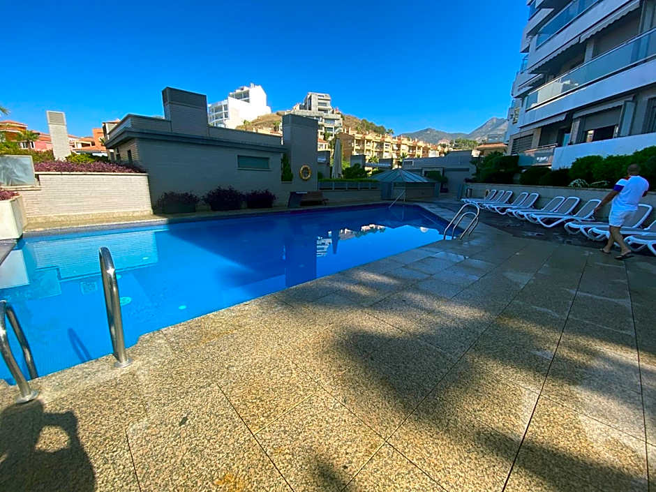ArtPlatinum SUITES&APARTMENTS