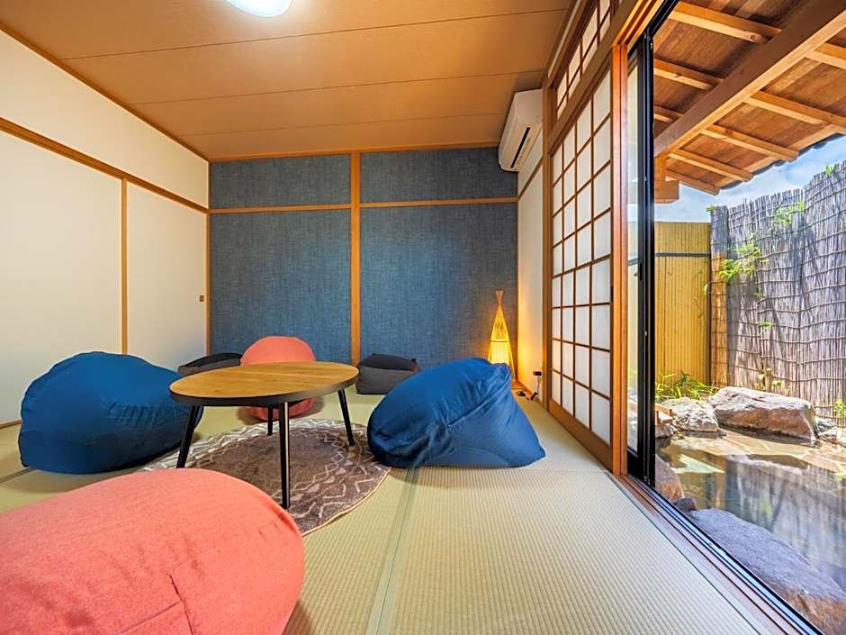 Yufuin Hanarenoyado Yukagetsu