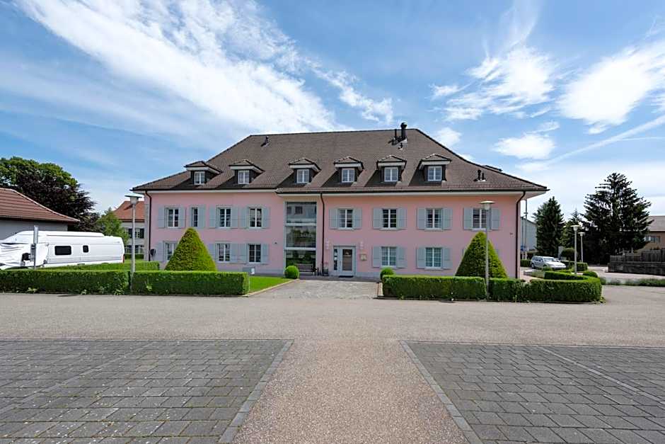 Baren Self Check-in Hotel