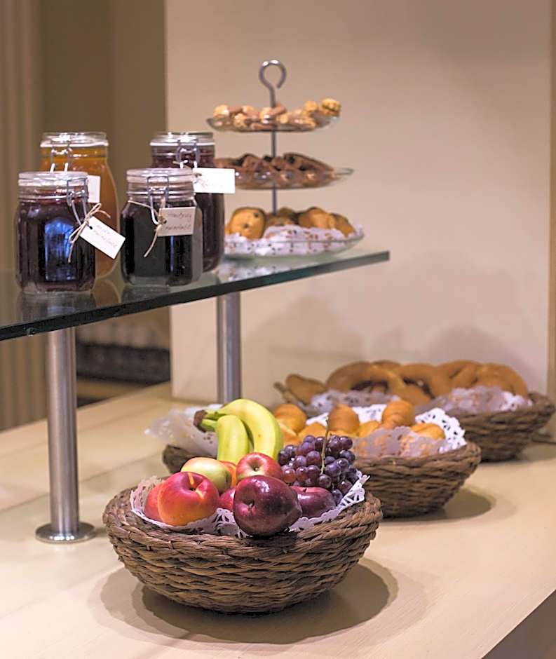 Davitel - Tobacco Hotel